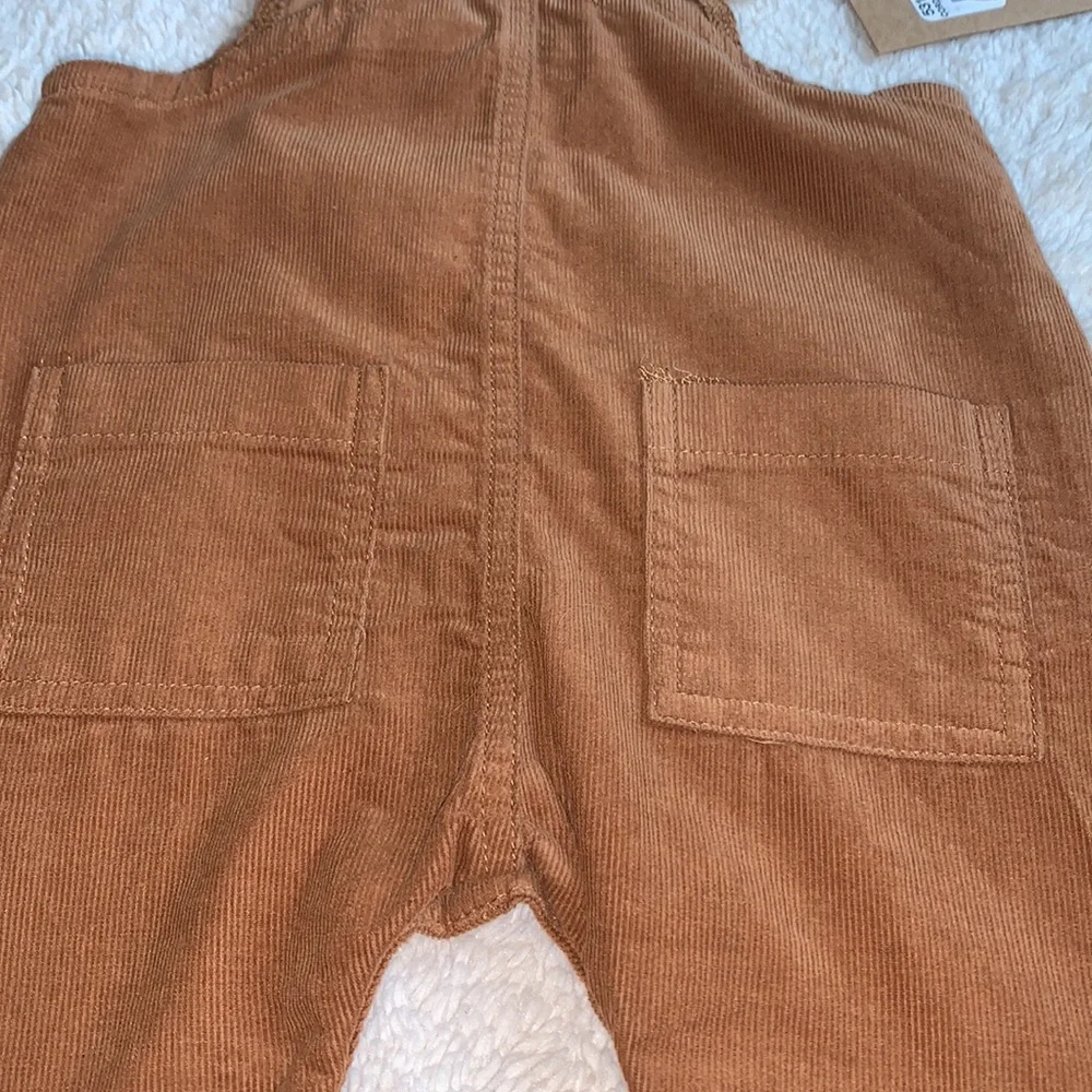 NWT Angel Dear Brown Corduroy Ruffle Bib Overalls 3-6M